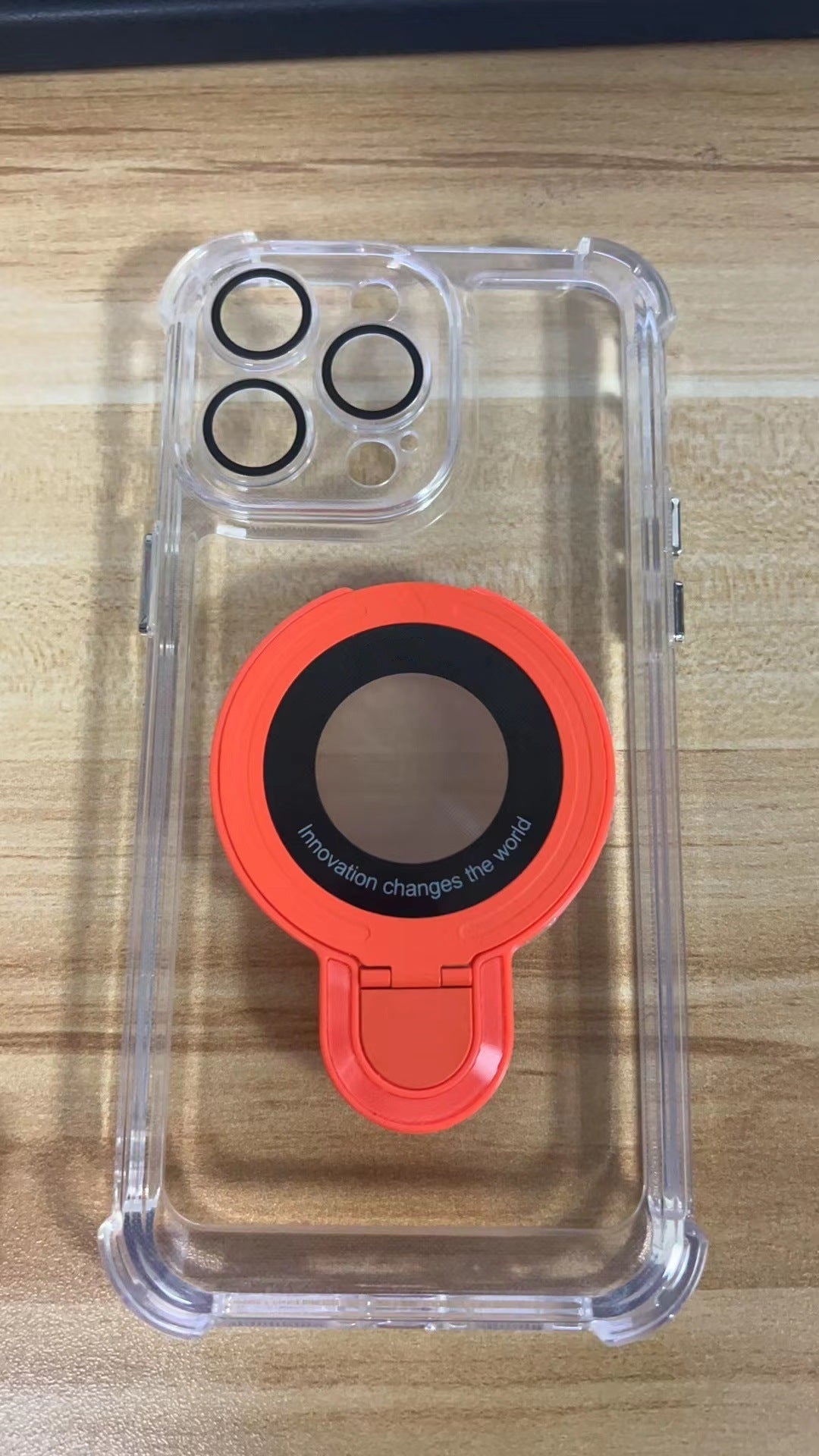 Antyupadkowe etui z uchwytem magnetycznym do iPhone'a