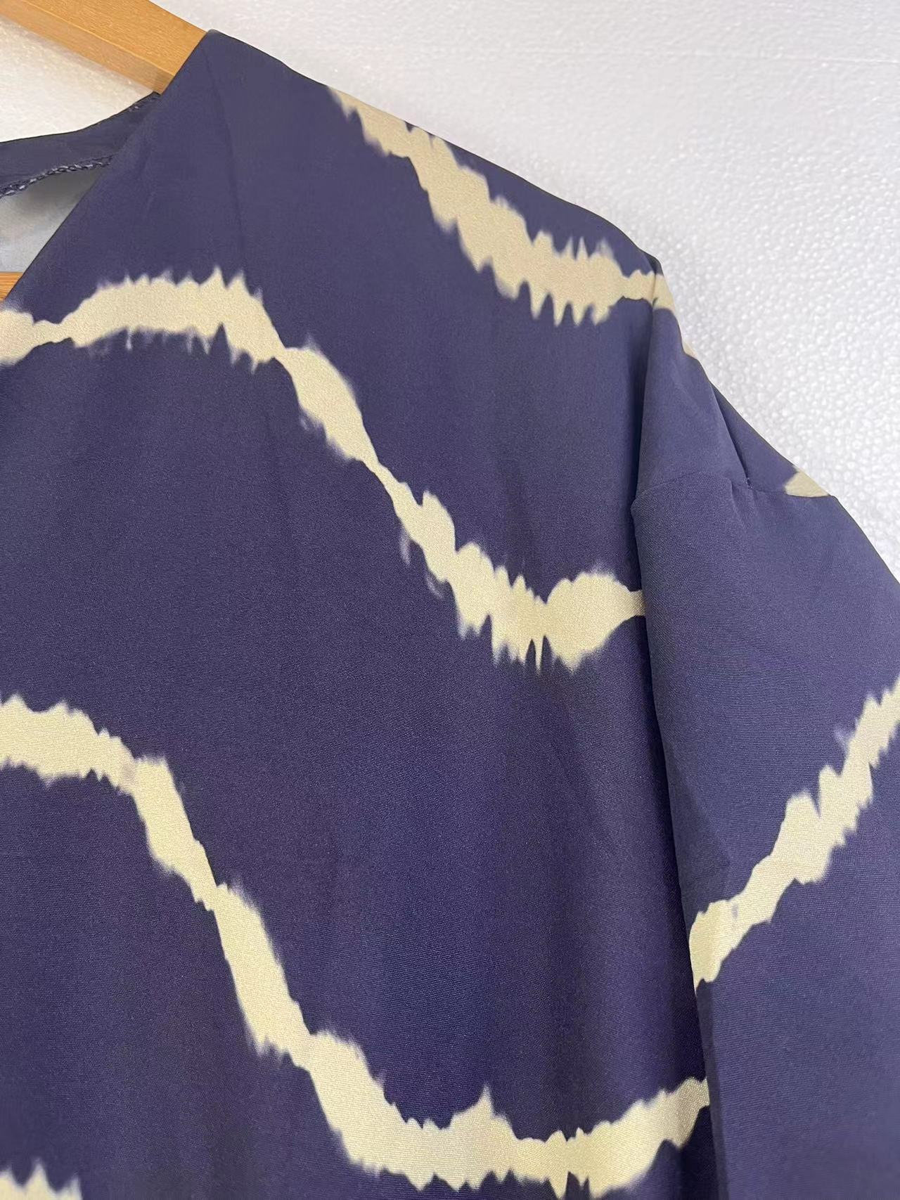 Sukienka Boho Stripe z długim rękawem