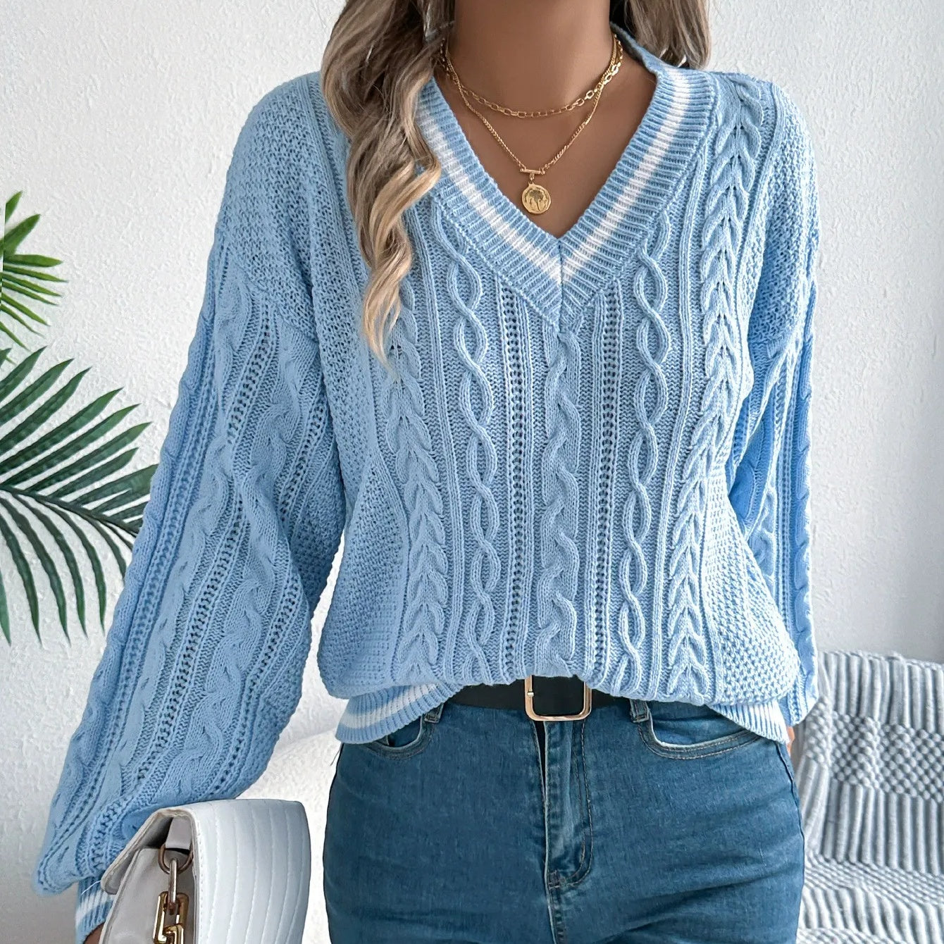 Women’s Long Sleeve V-Neck Knit Sweater