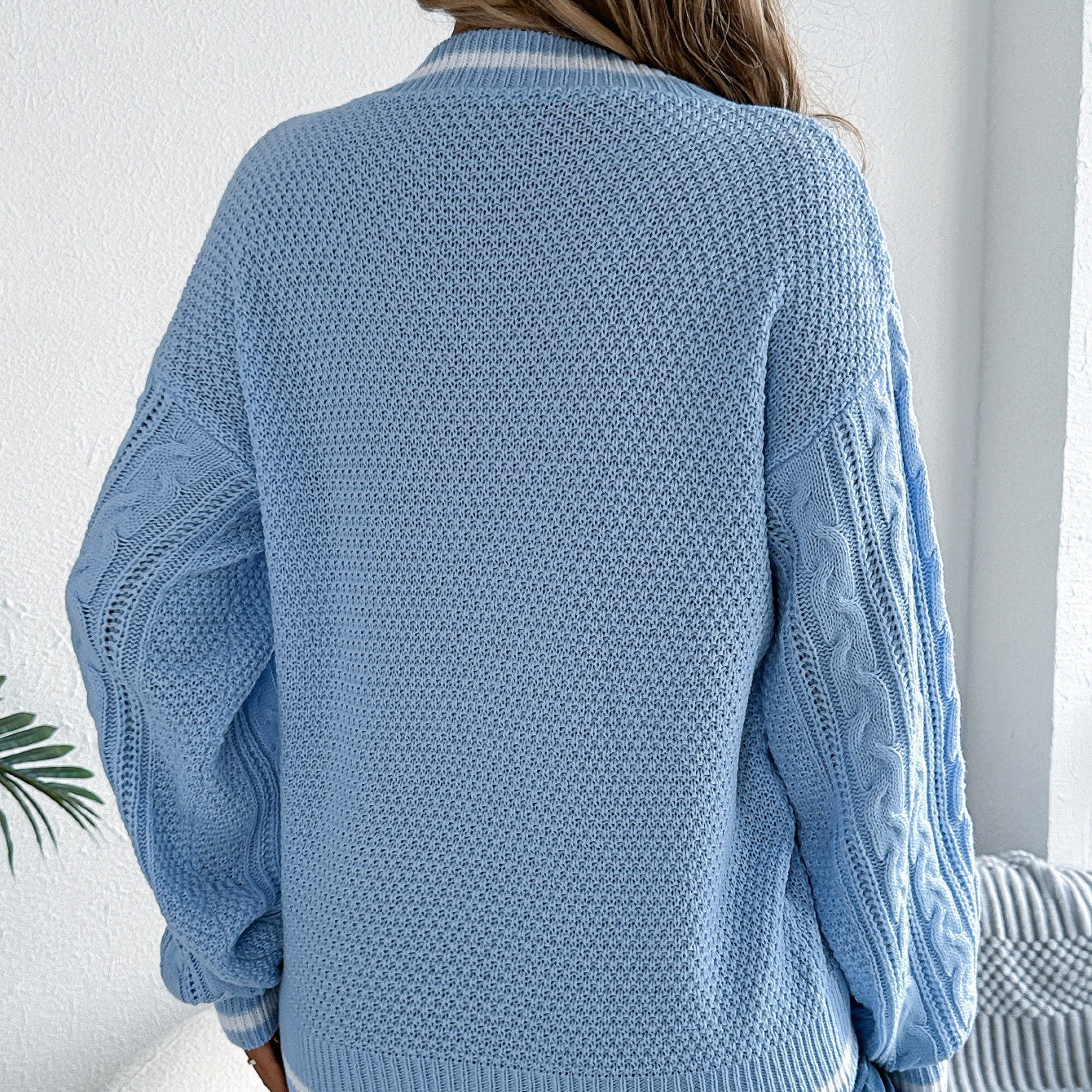 Women’s Long Sleeve V-Neck Knit Sweater