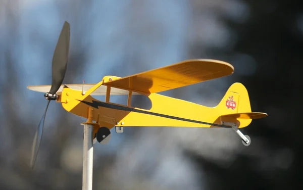 【Gorąca sprzedaż】Piper J3 Cub Samolot Weathervane - Prezenty dla miłośników latania