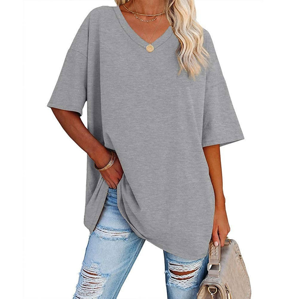 Damski, swobodny t-shirt z dekoltem v-neck