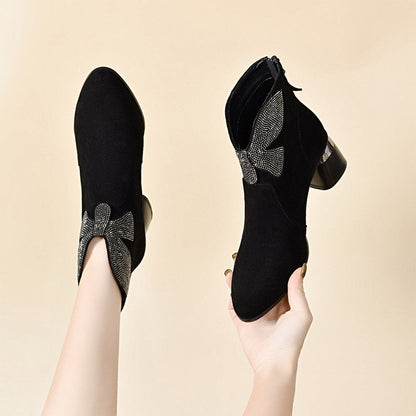 Błyszczące buty za kostkę z kokardą i szpiczastym noskiem