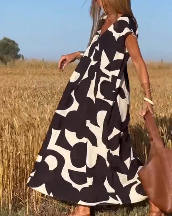 💕Sukienka z nadrukiem z dekoltem w szpic👗