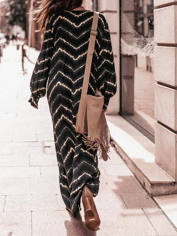 Sukienka Boho Stripe z długim rękawem